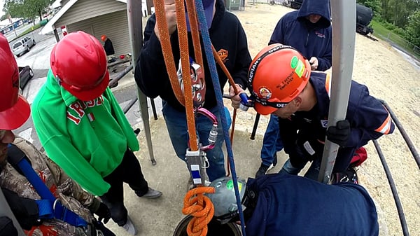 Confined_Space_Rescue_Training_02